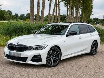 Używany BMW 320 Sport Line 190 KM (139 kW) 2022 Biały Kombi