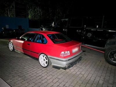 Second-hand BMW 328 Competition Edition 193 CP (141 kW) 1996 Roșu Coupe