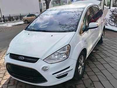 Gebraucht Ford S-MAX 163 PS (119 kW) 2013 Weiß Van / Kleinbus