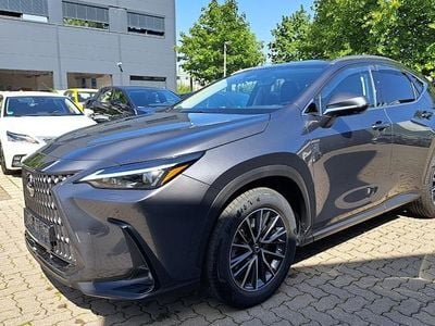 Lexus NX450h+