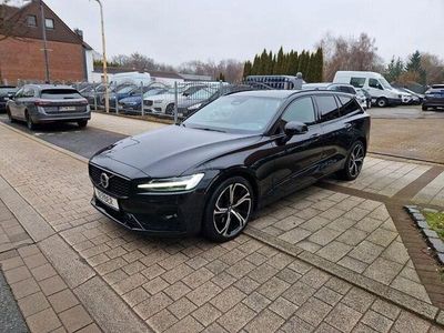 Gebraucht Volvo V60 Plus 197 PS (144 kW) 2022 Schwarz Kombi