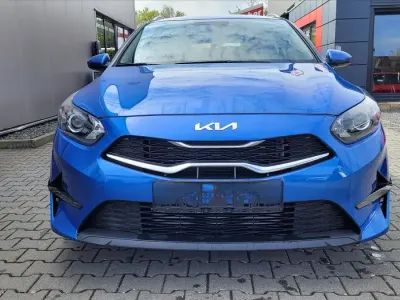 Gebraucht Kia Ceed Sportswagon 140 PS (102 kW) 2024 Blau metallic Kombi