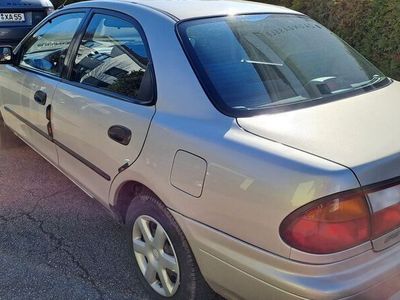 Mazda 323F