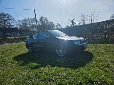 Gebraucht VW Golf Cabriolet 101 PS (74 kW) 2000 Blau Cabrio