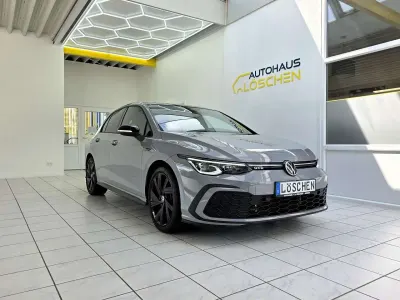 Gebraucht VW Golf VIII Style 200 PS (147 kW) 2023 Grau Limousine