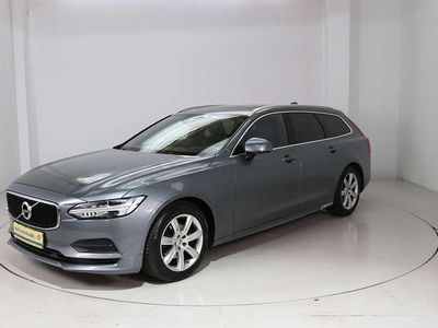 Gebraucht Volvo V90 Momentum 150 PS (110 kW) 2018 Grau Kombi