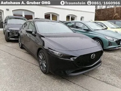 Gebraucht Mazda 3 Exclusive 140 PS (102 kW) 2026 Limousine