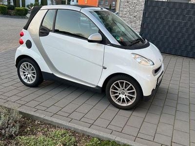 Gebraucht Smart ForTwo Cabrio Passion 45 PS (33 kW) 2009 Weiß Cabrio