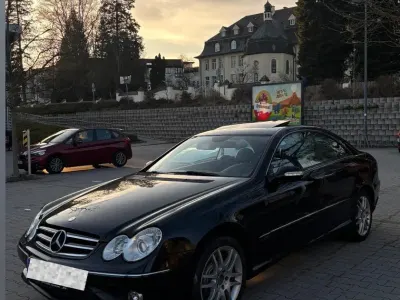 Gebraucht Mercedes CLK350 272 PS (200 kW) 2008 Schwarz Coupé
