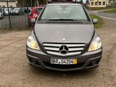 Mercedes B180