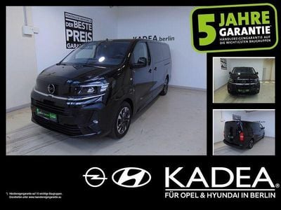 Lackierung schwarz perla nera/ Gebraucht 2024 Opel Zafira Life Van / Kleinbus | 29.900 € (Superpreis)