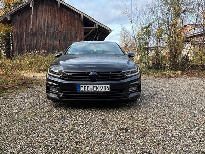 Schwarz Gebraucht 2017 VW Passat Limousine | 20.500 € (Teuer)