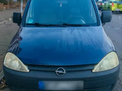 Gebraucht Opel Combo 87 PS (63 kW) 2002 Blau Van / Kleinbus