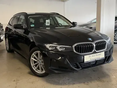 Gebraucht BMW 318 Sport Line 150 PS (110 kW) 2023 Schwarz ii Kombi