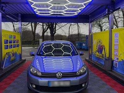 Gebraucht VW Golf VI 140 PS (102 kW) 2011 Blau Kleinwagen