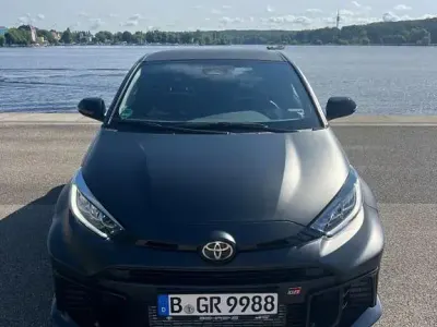 Gebraucht Toyota Yaris 280 PS (205 kW) 2025 Schwarz Kleinwagen