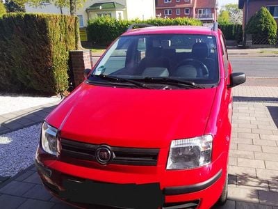 Second-hand Fiat Panda 60 CP (44 kW) 2007 Roșu Hatchback