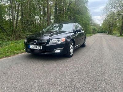 Gebraucht Volvo S80 Executive 163 PS (119 kW) 2014 Schwarz Limousine