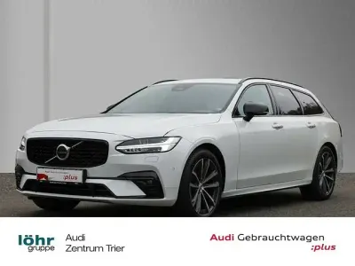 Gebraucht Volvo V90 R-Design 197 PS (144 kW) 2022 Crystal white / metallic Kombi