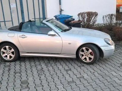 Usata Mercedes SLK200 136 CV (100 kW) 1999 Argento Cabrio