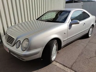 Gebraucht Mercedes CLK200 AMG 136 PS (100 kW) 1995 Silber Coupé