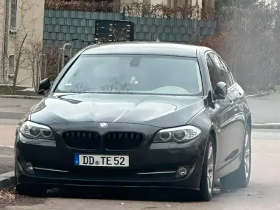 Gebraucht BMW 523 204 PS (150 kW) 2011 Grau Limousine