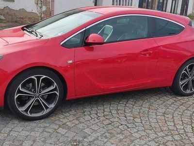 Opel Astra GTC
