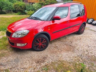 Usata Skoda Roomster Fresh 105 CV (77 kW) 2014 Rosso Monovolume