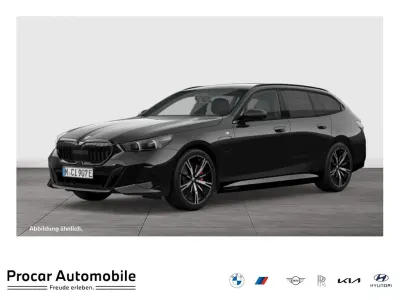 Gebraucht BMW 550e Sport Line 489 PS (359 kW) 2025 Schwarz Kombi