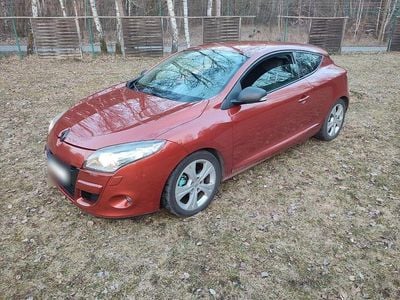Gebraucht Renault Mégane Coupé Dynamique 179 PS (131 kW) 2009 Orange Coupé