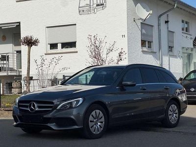 Gebraucht Mercedes C220 170 PS (125 kW) 2017 Grau Kombi