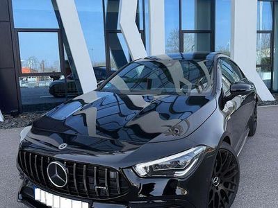 Second-hand Mercedes CLA35 AMG 306 CP (225 kW) 2020 Negru Berlinǎ