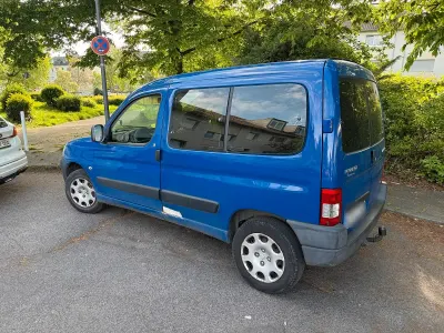 Gebraucht Peugeot Partner 75 PS (55 kW) 2006 Blau Van / Kleinbus