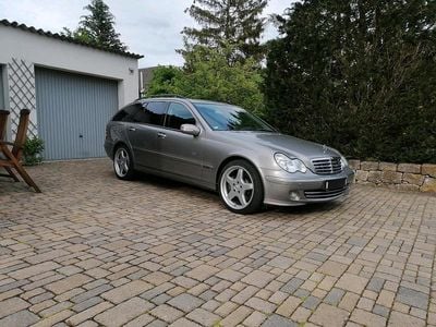 Usata Mercedes C220 150 CV (110 kW) 2005 Argento Station wagon