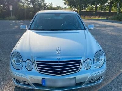 Mercedes E280