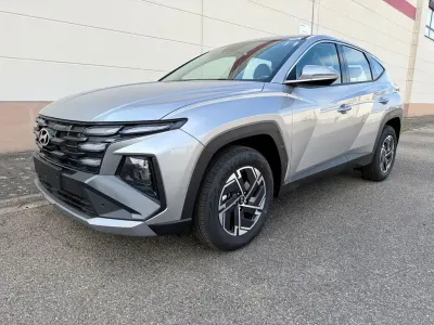 Neu Hyundai Tucson Comfort 150 PS (110 kW) 2026 Silber SUV
