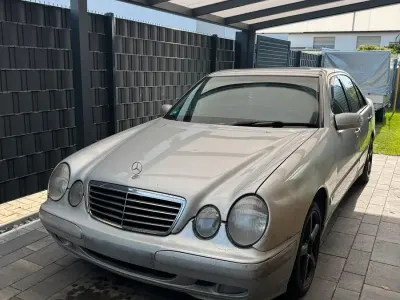 Gebraucht Mercedes E220