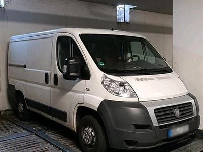 Second-hand Fiat Ducato 100 CP (73 kW) 2010 Alb Van