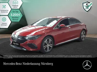 Gebraucht Mercedes EQE300 Avantgarde 180 kW (245 PS) 2022 Rot Limousine