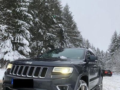 Grau Gebraucht 2016 Jeep Grand Cherokee Overland SUV | 20.300 € (Fairer Preis)