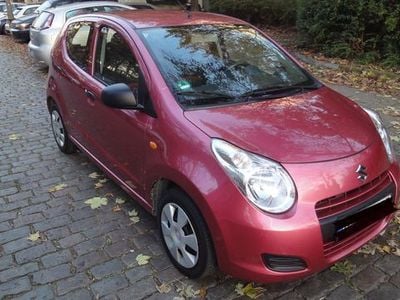 Gebraucht Suzuki Alto Club 68 PS (50 kW) 2009 Andere farbe metallic Kleinwagen