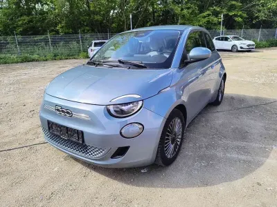 Gebraucht Fiat 500e Icon 86 kW (118 PS) 2021 Blau