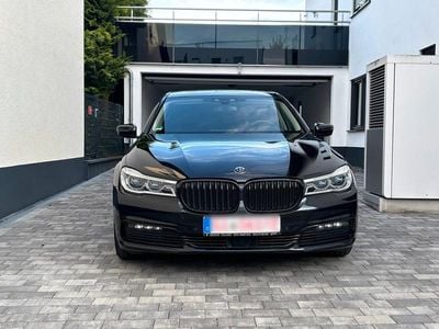 BMW 740