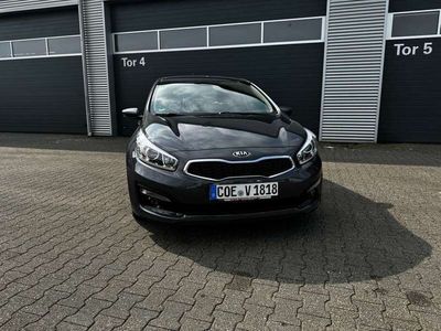 gebraucht Kia Ceed Ceed / cee'd1.4 CVVT Edition7 Emotion