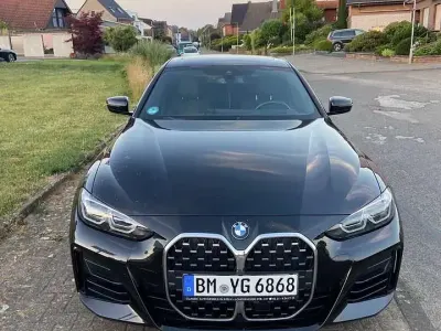 Gebraucht BMW 420 M Sport 190 PS (139 kW) 2023 Schwarz Kleinwagen