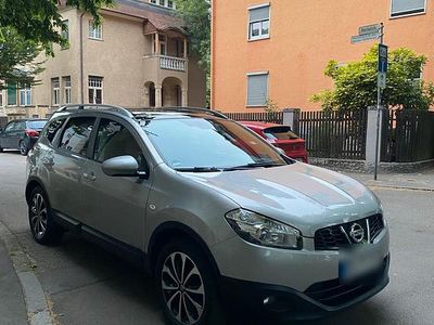 Nissan Qashqai +2