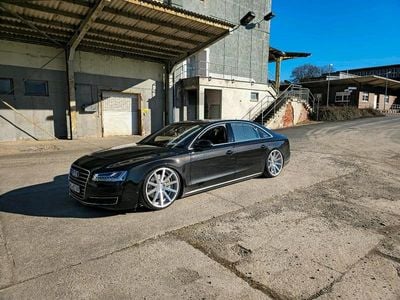 Audi A8L