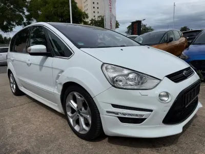 Gebraucht Ford S-MAX Titanium S 163 PS (119 kW) 2015 Weiß Van / Kleinbus