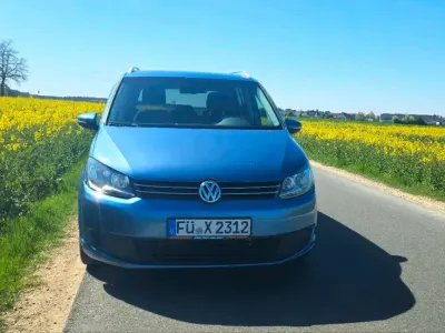 Gebraucht VW Touran 105 PS (77 kW) 2013 Blau Van / Kleinbus