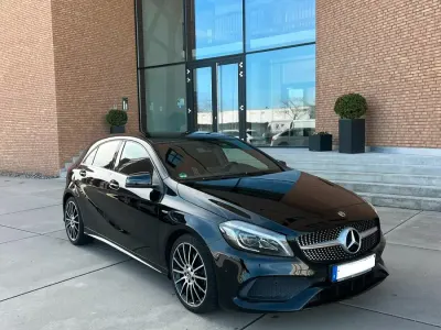 Używany Mercedes A180 AMG line 122 KM (89 kW) 2017 Czarny Sedan/Limuzyna